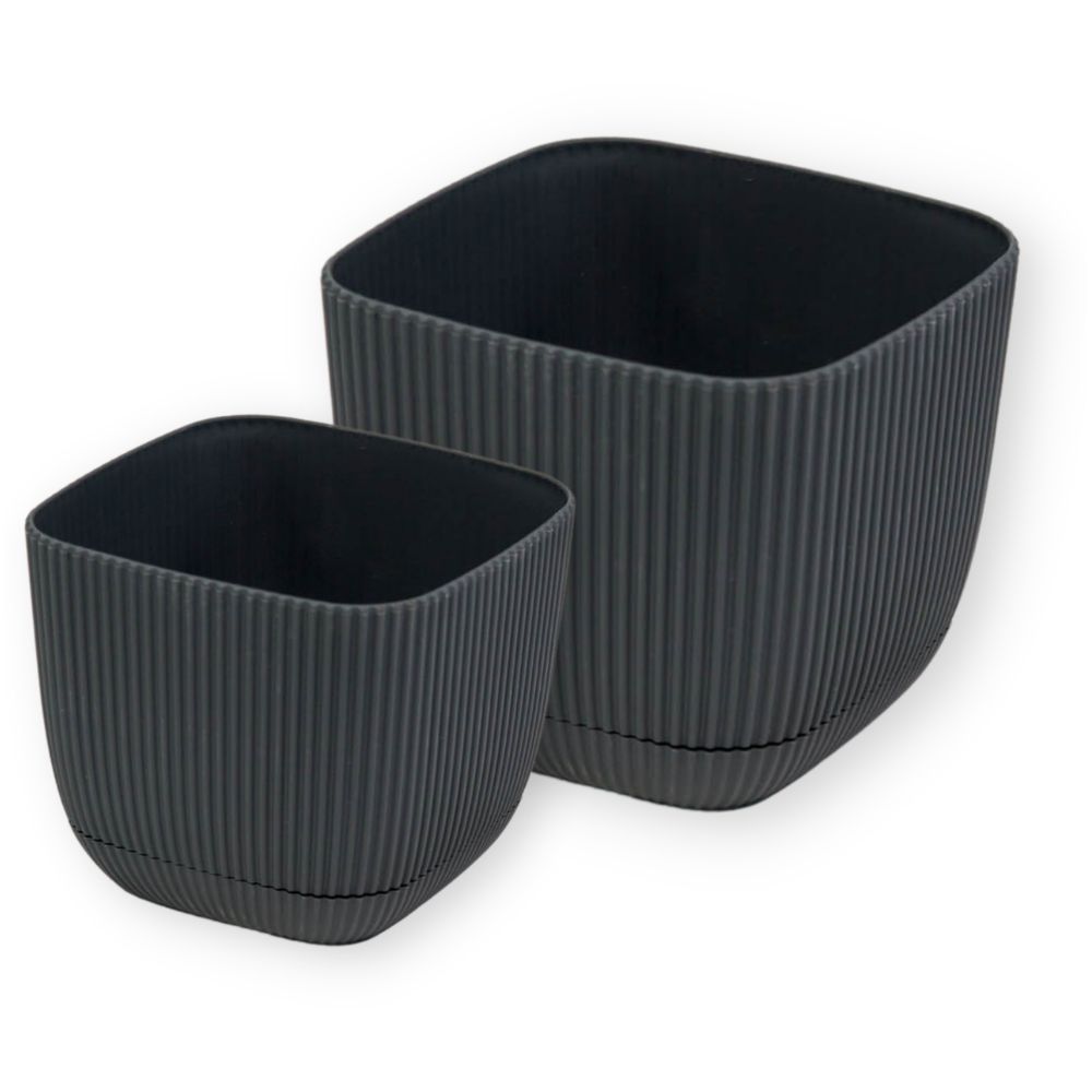 [725996] Pot de Fleur Plastique Carré 1,8 L